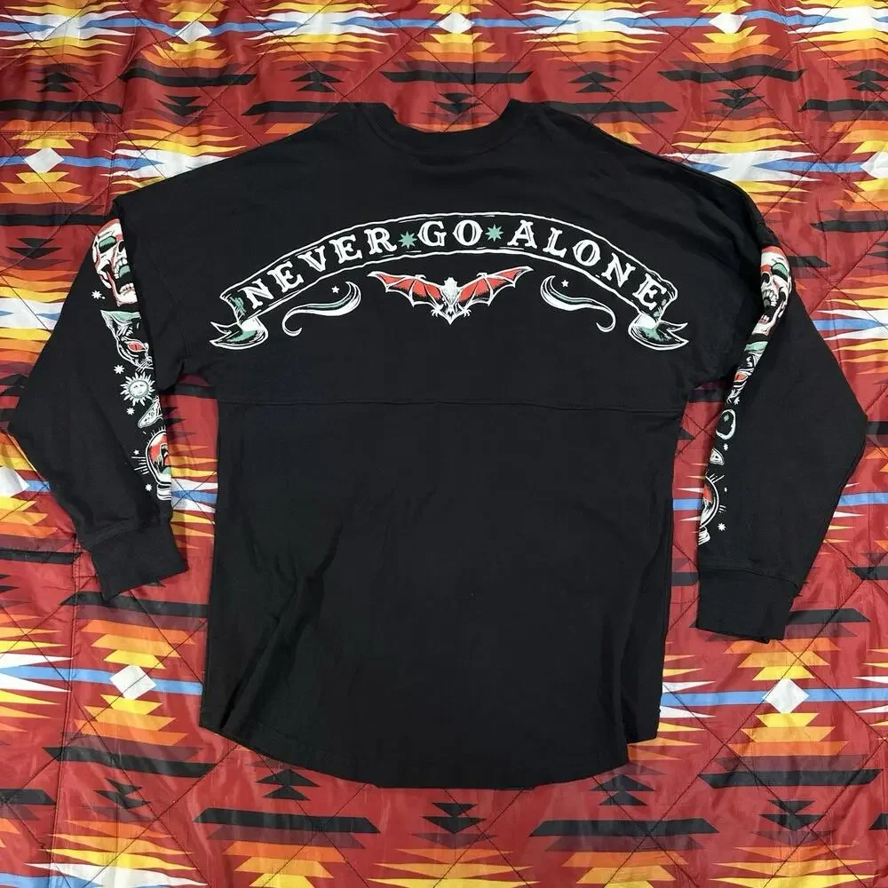 Universal Studios Hollywood HHN23 NEVER GO ALONE Long Sleeve T-Shirt Men’s Small